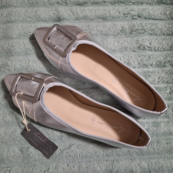 Avellini Silver Italian Genuine Leather Flats Sz 40 Made In Italy - Picture 2 of 8
